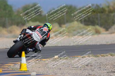 media/Sep-25-2023-Moto Forza (Mon) [[81ffa65e0a]]/A Group/Session 4 (Turn 2 Backside)/